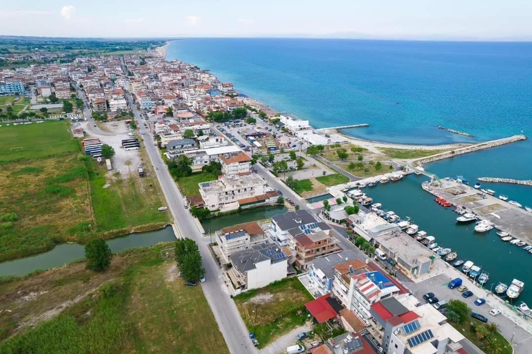 Apartmani Dedalus Paralía Eksteriør bilde